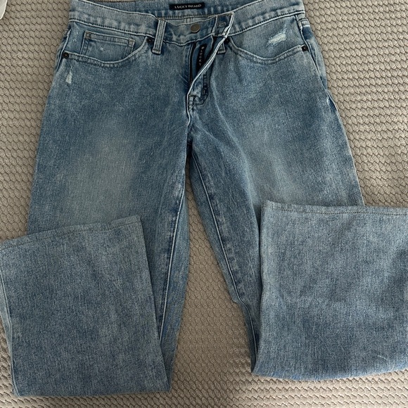 Lucky Brand Denim - Like new Lucky Brand Blue Mid Rise Ava Cropped Jeans